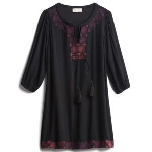 Skies Are Blue Claudia Embroidered Dress -Size L